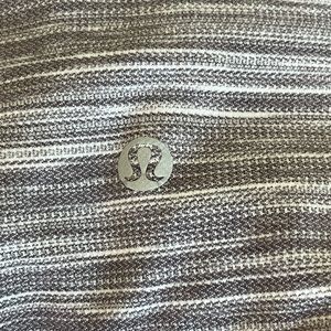 Striped grey and white lululemon leggings size 4 cropped